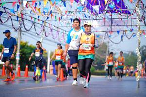 BIB: 26262
                            <button type="button" onclick="openModal(10087059)" class="btn btn-primary btn-sm float-right btn-popup" data-toggle="modal" data-target=".modal-high-quality">
                        <i class="fas fa-shopping-cart"></i> Add to Cart
                    </button>
                                            <button type="button" onclick="isThisMe(10087059, true)" class="btn btn-success btn-sm float-right btn-popup btn-isme hidden" data-toggle="tooltip" data-placement="bottom" title="นี่คือรูปของคุณใช่ไหม คลิกที่นี่เพื่อเอาเข้าอัลบั้ม">
                        <i class="fas fa-plus"></i> Add to album
                    </button>
                    <button type="button" onclick="isThisMe(10087059, false)" class="btn btn-warning btn-sm float-right btn-popup btn-isnotme hidden">
                        <i class="fas fa-ban"></i> Remove from album
                    </button>